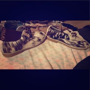 7.5 uwezo women’s shoes.